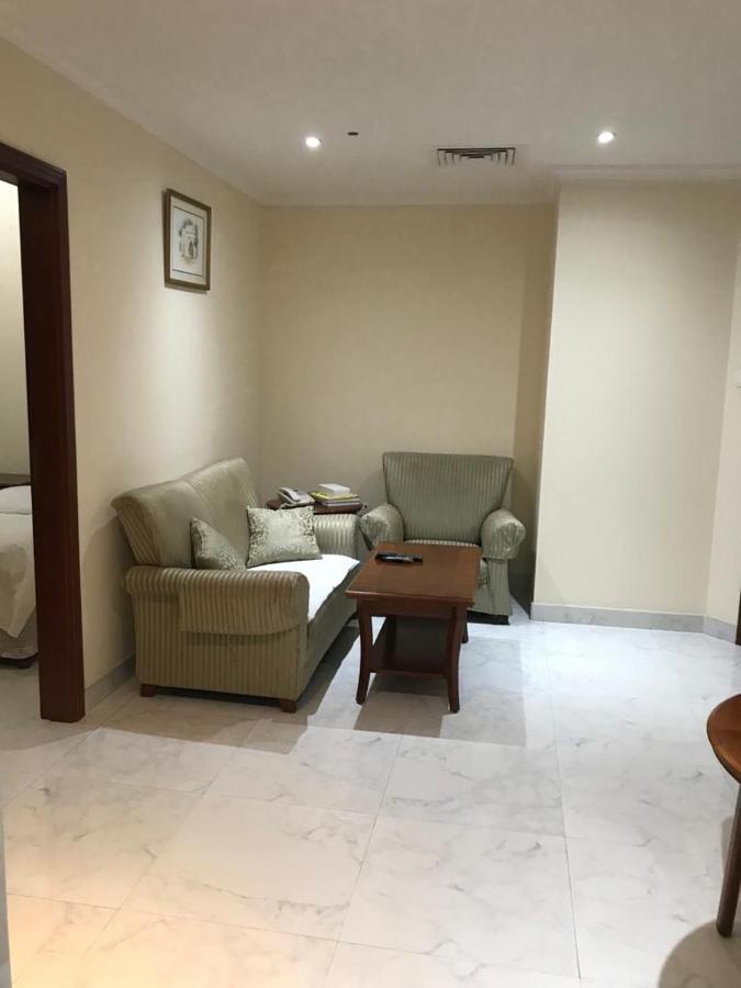 Al Majarah Residence Шарджа Экстерьер фото